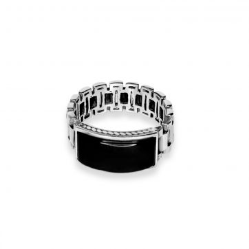 petsios Silver ring with onyx stone