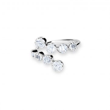 petsios Ring with zircon stones
