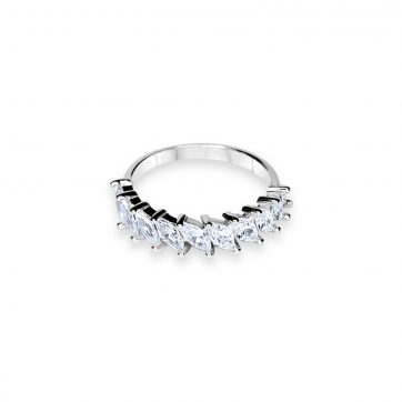 petsios Ring with zircon stones