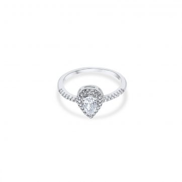 petsios Ring with zircon stones