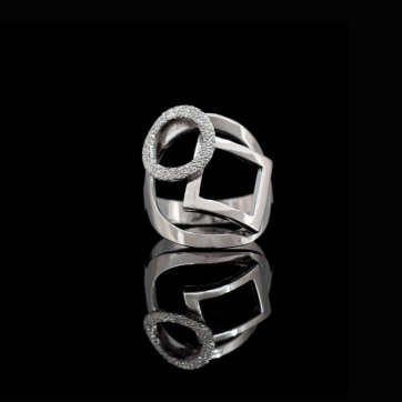 petsios Limited edition handmade ring